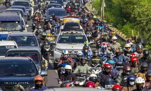 TNI-Polri Dilengkapi Senjata Laras Panjang untuk Amankan Arus Mudik Lebaran 2025, Efektifkah?