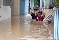 Jakarta Terancam Tenggelam: 62 RT Terendam, Paling Tinggi Hampir 4 Meter