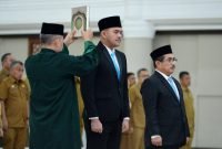 Gubernur Sumut Bobby Nasution Lantik Dua Pejabat Pimpinan Tinggi Pratama, Ingatkan Pelayanan Masyarakat