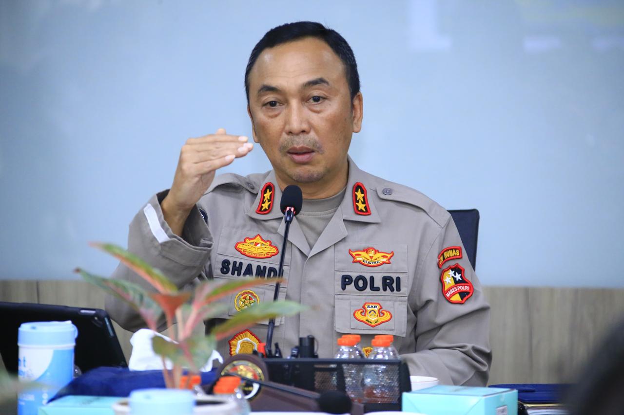 Polri Lakukan Mutasi Personel: Selain 10 Kapolda Berganti, Ada 10 Polwan jadi Kapolres
