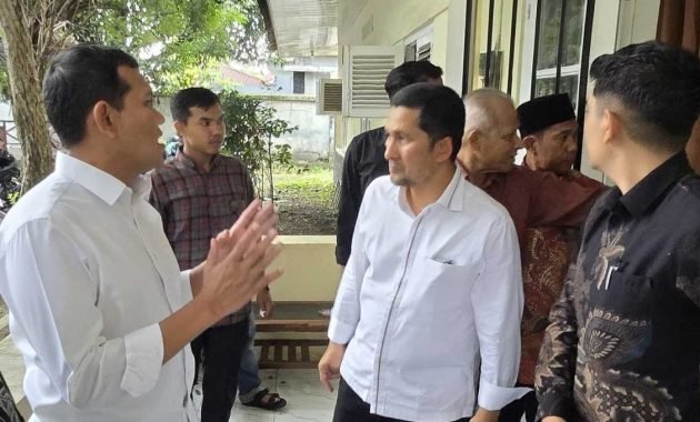 Wagub Fadhlullah Silaturahmi dengan Mahasiswa Aceh di Yogyakarta