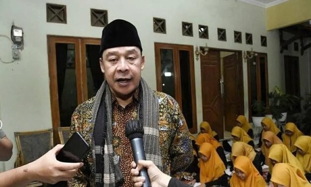 Sesepuh Ponpes Buntet Apresiasi Kapolri yang Sukses Amankan Mudik Lebaran