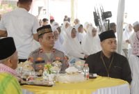 Waka Polres Sergai Hadiri Tepung Tawar Jamaah Haji Serdang Bedagai