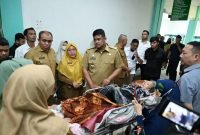 Gubernur Sumut Bobby Nasution Sidak RS Haji, Berang Obat Kosong 