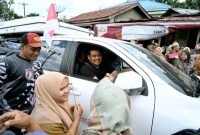 Kunker ke Paluta, Gubernur Bobby Nasution Disambut Antusias Masyarakat