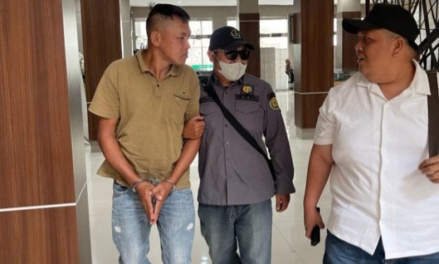 Buronan Kasus Perzinahan Ditangkap Kajatisu Setelah 3 Tahun Menghilang