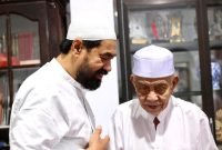 Mualem ke Labuhan Haji, Silaturahmi dengan Abuya Amran dan Ziarah Makam Abuya Muda Waly