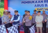 Polri Lepas Flag Off One Way Nasional Arus Balik Lebaran 2025 di KM 414 Sampai KM 70 Hari Ini