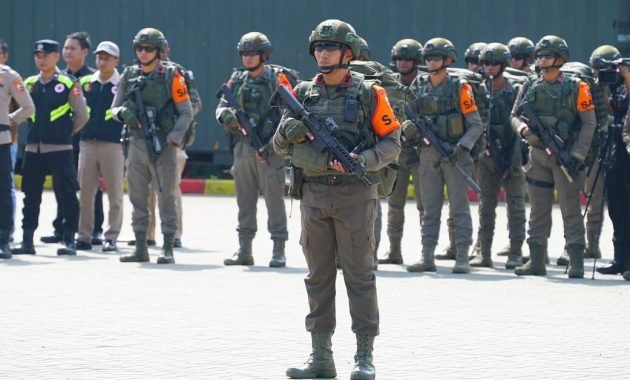 Danpas Pelopor Korbrimob Polri Pimpin Apel Gelar Pasukan Operasi Kepolisian Terpusat “AB Moskona 2025”