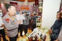 Buka Rakernis Densus 88, Kapolri Kunjungi Stan Usaha Eks Narapidana Teroris