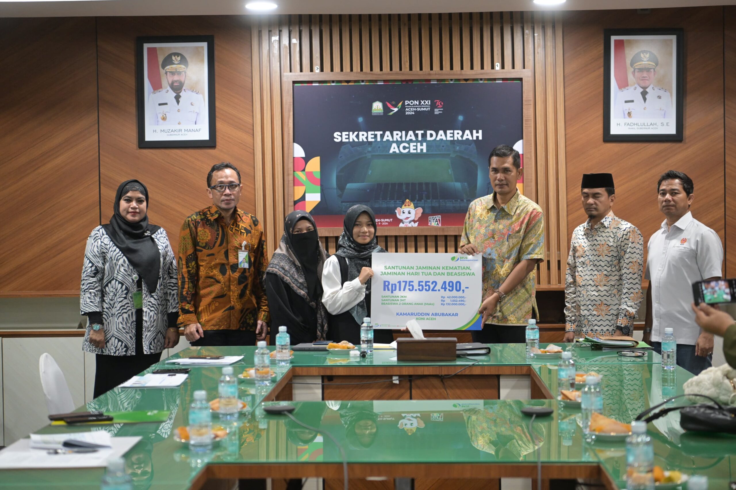 IMG-20250508-WA0088-scaled Serahkan Santunan untuk Ahli Waris Abu Razak, Plt Sekda Aceh Apresiasi BPJS Ketenagakerjaan