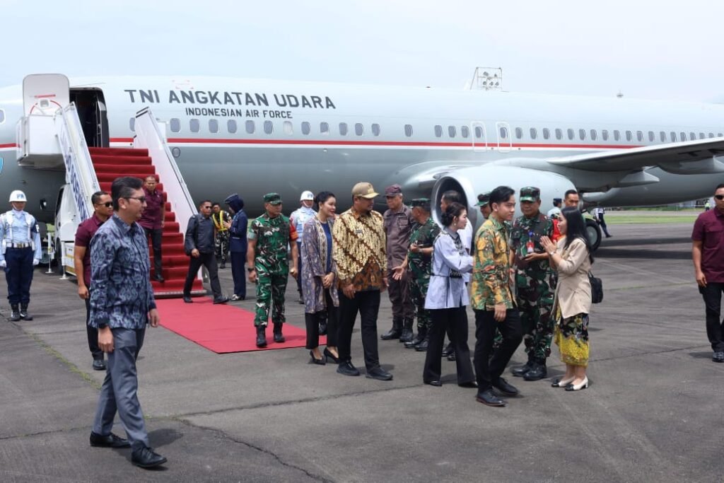 Wapres RI Gibran Rakabuming Raka Tiba di Medan, Disambut Pangdam I/BB