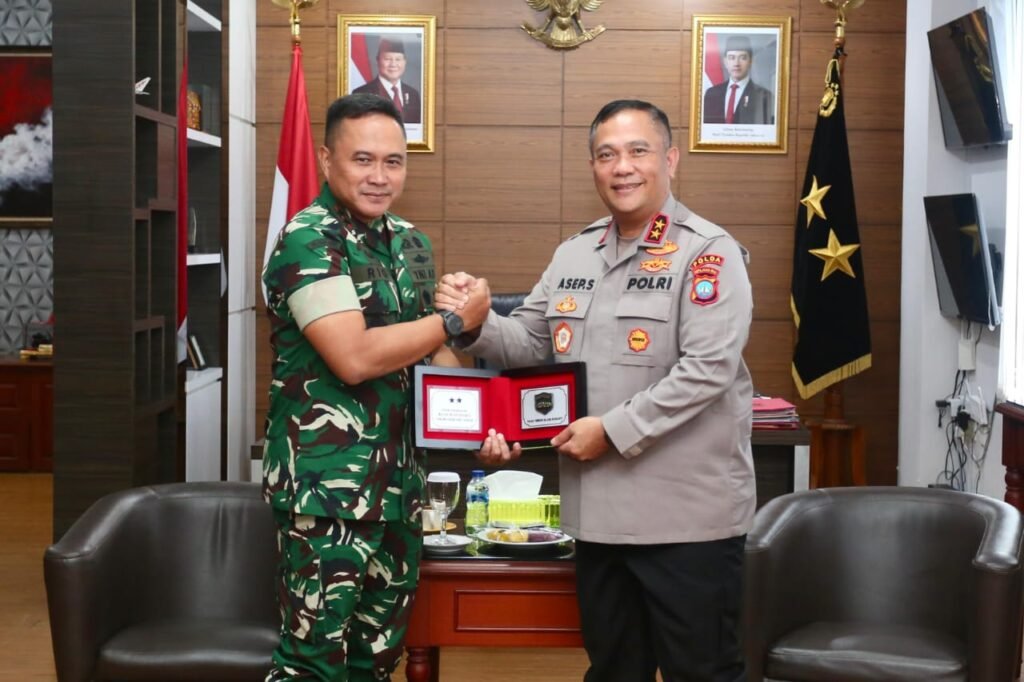 Pangdam I/BB Lakukan Silaturahmi ke Polda Kepri 