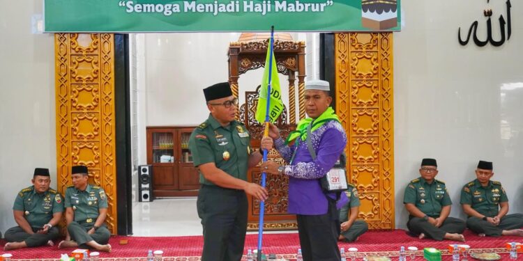 Kasdam I/BB Berangkatkan Jamaah Calon Haji KBIHU Kodam I/BB
