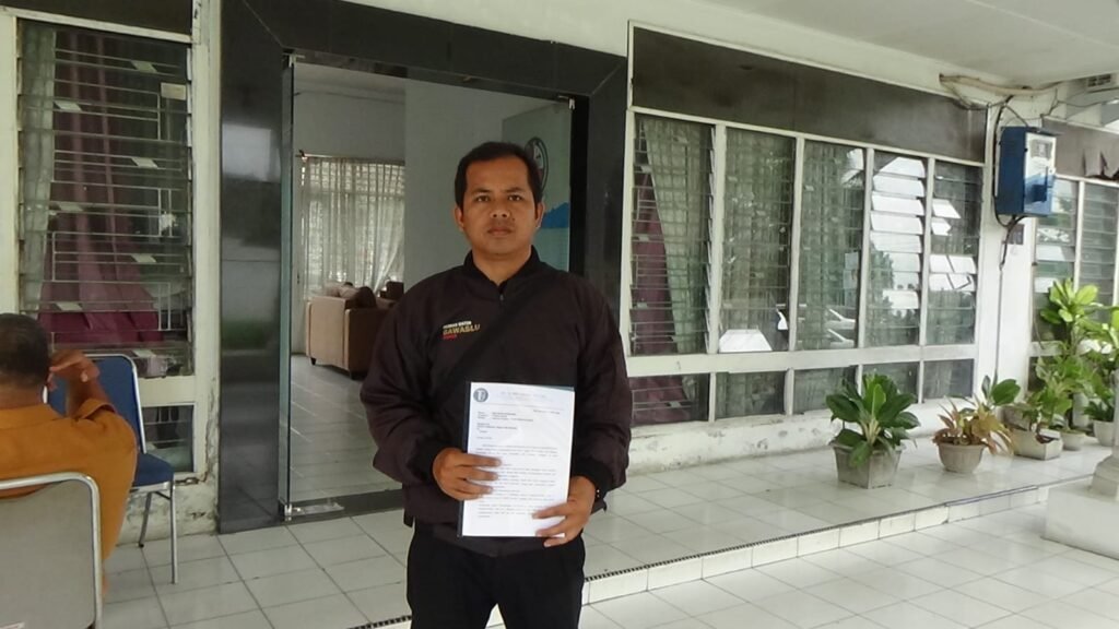 Warga Resmi Laporkan Kepala Desa Cinta Rakyat  