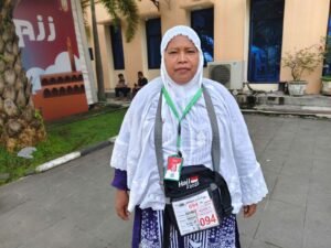 Menjemput Baitullah dari Warung Kopi, Perjalanan Panjang Irda Herani Menuju Tanah Suci