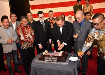 Kapoksahli Pangdam I/BB Hadiri Peringatan HUT ke-249 Kemerdekaan Amerika Serikat