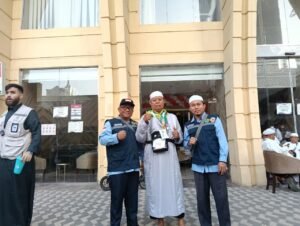 Cerita Bahagia Pak Seger : Hotel Nyaman, Makanan Enak