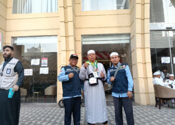 Cerita Bahagia Pak Seger : Hotel Nyaman, Makanan Enak