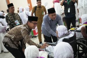 360 Jemaah Calhaj Kloter 21 Embarkasi Medan Diberangkatkan ke Tanah Suci