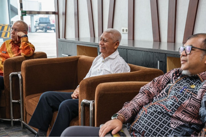 Screenshot_20250508_165744_Gallery Mendagri Tito Karnavian Apresiasi Pemprov Sumut Pendapatan Belanja Terbaik