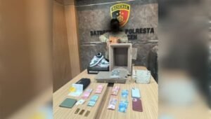 Beli iPhone dan Motor dari Hasil Curi Emas, Pemuda ini Ditangkap Saat Checkout Hotel di Banda Aceh