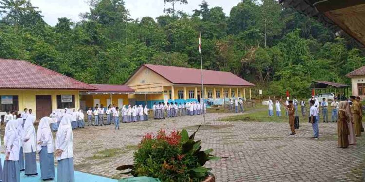 SMA Negeri 3 Simeulue Sinabang Terima Siswa Baru Tahun Ajaran 2025/2026