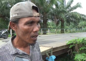 Jembatan 4 Miliar Diduga Asal Jadi, Warga Minta Pemkab Deli Serdang Perbaiki