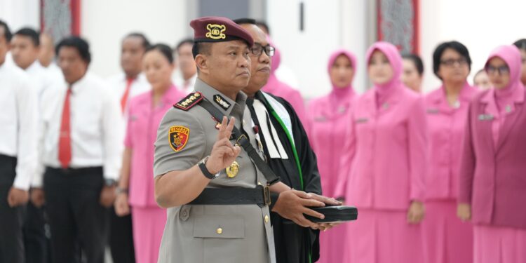 Kapolda Sumut Lantik Dirreskrimum: Lanjutkan Estafet Kepemimpinan dengan Tanggung Jawab dan Inovasi