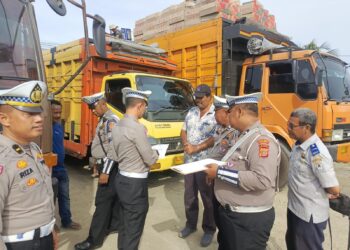 Sinergitas Satlantas Aceh Barat dan Jasa Raharja: Sosialisasi, Pengecekan dan Kendaraan Overload dan Overdimensi di Meulaboh