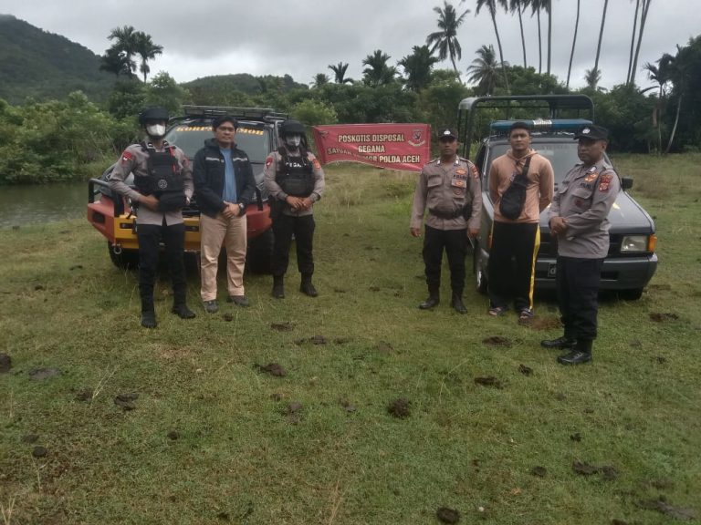 IMG-20250609-WA0037 Tim Jibom Den Gegana Polda Aceh Amankan Granat Buatan Jepang