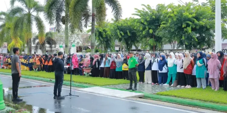 Wakil Bupati Aceh Barat Pimpin Apel Kebersihan Lingkungan Pasca Idul Adha 