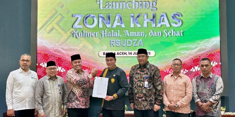 Staf Ahli Gubernur Resmikan Zona Kuliner Halal, Aman, dan Sehat di RSUDZA