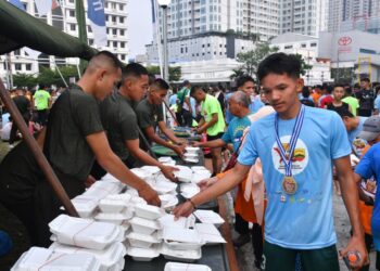 HUT Kodam I BB 10 Ribu Peserta Fun Run  Meriahkan Lapangan Merdeka Medan