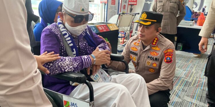 Polresta Deli Serdang Amankan Keberangkatan Pesawat Saudia Airlines