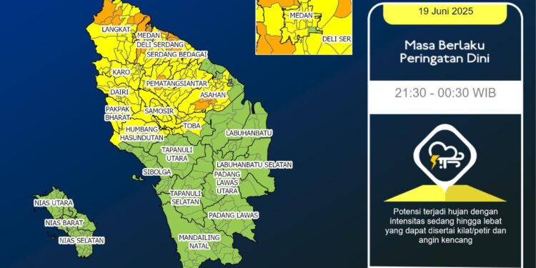 BMKG Ingatkan Potensi Hujan Lebat Disertai Petir dan Angin Kencang Malam Ini