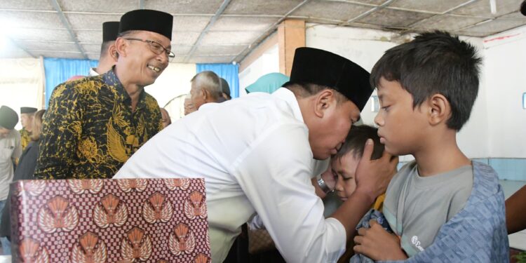 Baznas Deli Serdang Salurkan Zakat dan Gelar Sunatan Massal