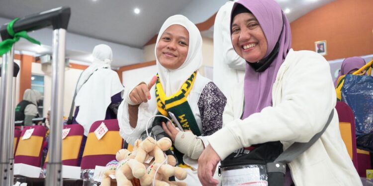 Kloter 8 Tiba Lebih Cepat dari Jadwal, Ketua PPIH Apresiasi Garuda Indonesia