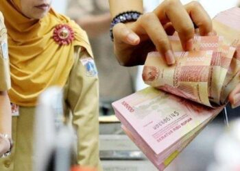 Gaji 13 Belum Cair, Sejumlah ASN di Simeulue Terpaksa Ngutang Untuk Jahit Seragam Anak