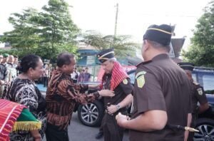 Kajati Sumut Motivasi Seluruh Jajaran Kejari Karo Raih WBK Dan Tingkatkan Pelayanan
