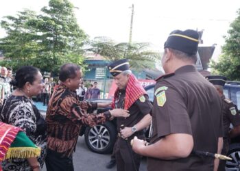 Kajati Sumut Motivasi Seluruh Jajaran Kejari Karo Raih WBK Dan Tingkatkan Pelayanan
