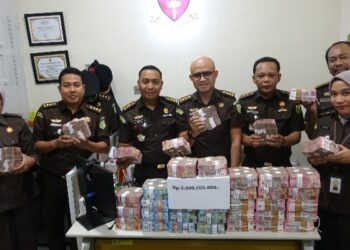 Hasil Korupsi RP 3,5 Miliar Kota Padangsidimpuan Diterima Kejatisu