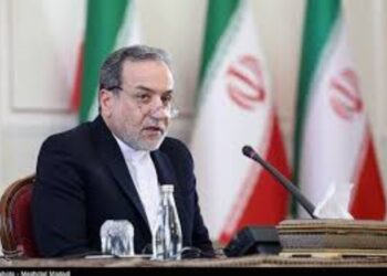 Bantah Adanya Gencatan Senjata, Iran Ultimatum Israel Hentikan Serangan Sebelum Shubuh