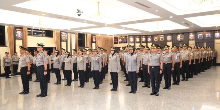 Polri Gelar Korps Raport Kenaikan Pangkat 3 Pati dan 87 Pamen