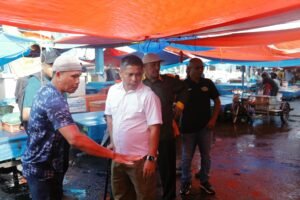 Cegah Banjir Genangan, PUPR dan DLHK Aceh Barat Tinjau Drainase Pasar TPI Meulaboh