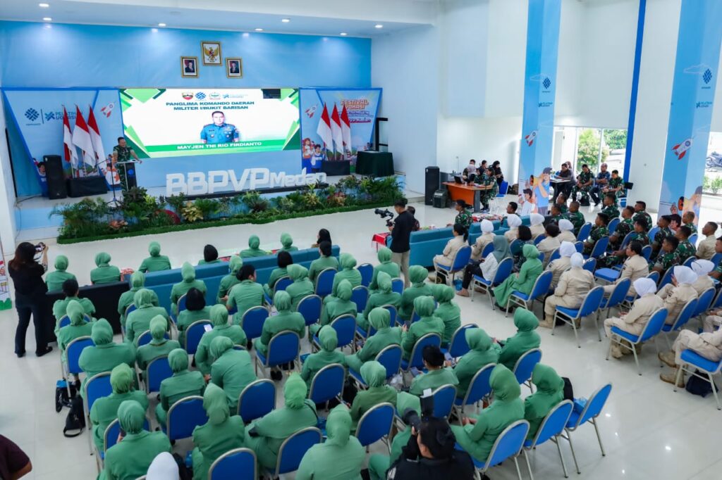 IMG-20250705-WA0043-1024x682 Pangdam I/BB Hadiri Penutupan dan Pembukaan Pelatihan Keterampilan di BBPVP Medan