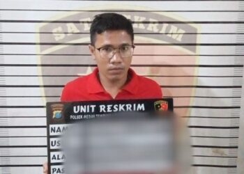 Viral Kutip Dua Ribu Warga Duduk Di Bundaran MMTC Diamankan