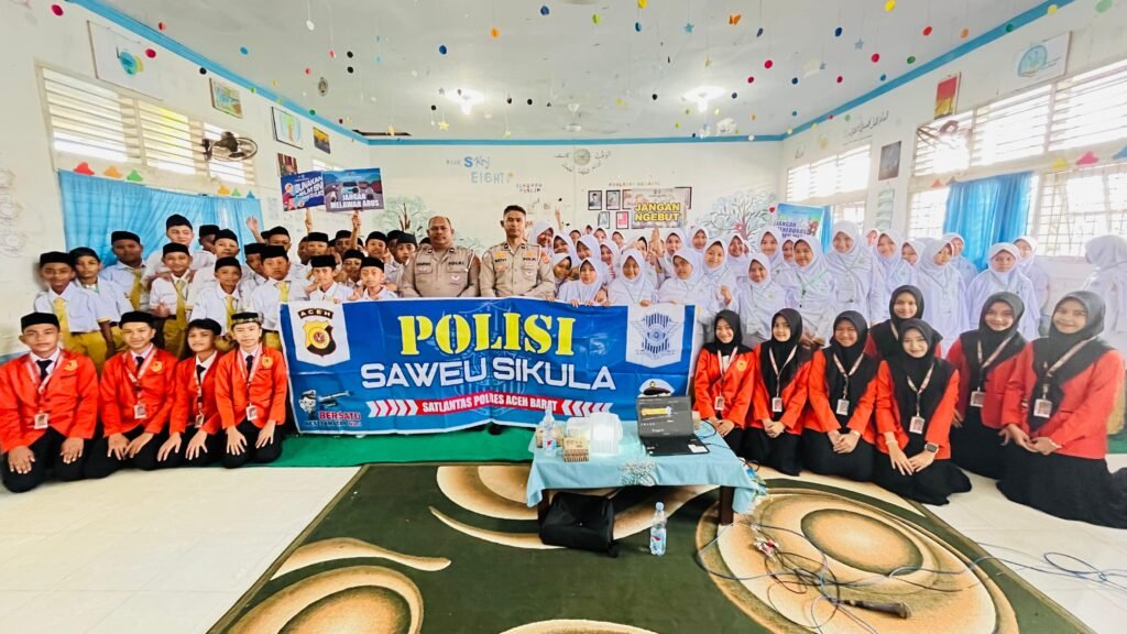 Satlantas Aceh Barat Saweu Sikula: Lakukan Penyuluhan Tentang Tertib Berlalulintas 