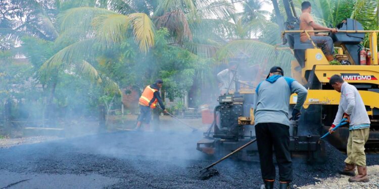 Pemda Aceh Barat Lanjutkan Pengaspalan Jalan Marek–Pasi Jambu sebagai Jalur Mitigasi Bencana
