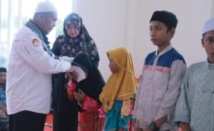 Ucapan Syukur, PPPK dan CPNS STAIN Meulaboh Santuni Anak Yatim